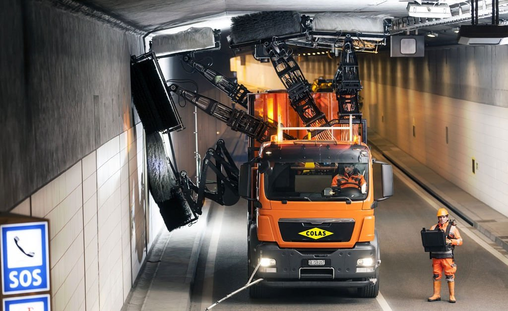Mnet 109706 Tunnel Cleaning Machine