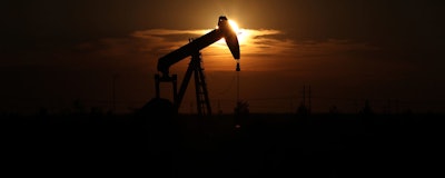 Mnet 126379 Oil Gas Output Ap
