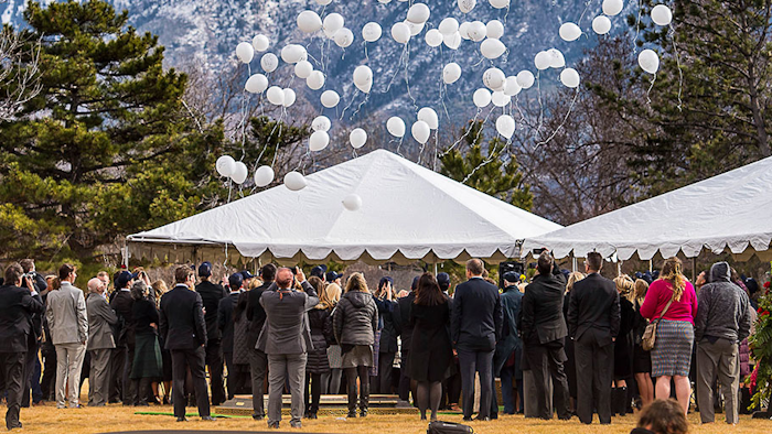 Mnet 109901 John Huntsman Sr Funeral Ap
