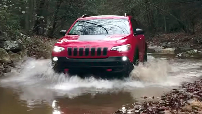 Mnet 109957 Jeep Ad Streambed Ap