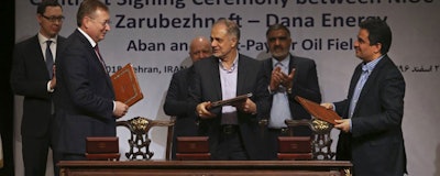 Mnet 126588 Iran Oil Credit Ap Vahid Salemi