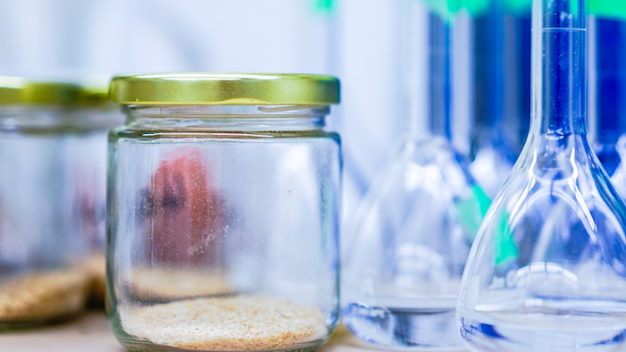 Mnet 127008 Jar And Beaker Creative Commons