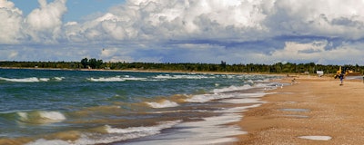 Mnet 127231 Beach Wikimedia Commons