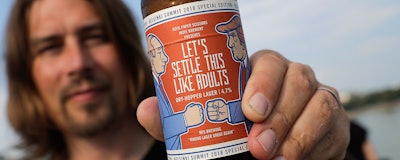 Mnet 156192 Trump Putin Summit Beer Hero