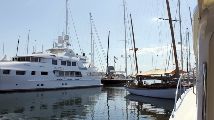 Mnet 195070 Boat Makers Ap Michelle R Smith