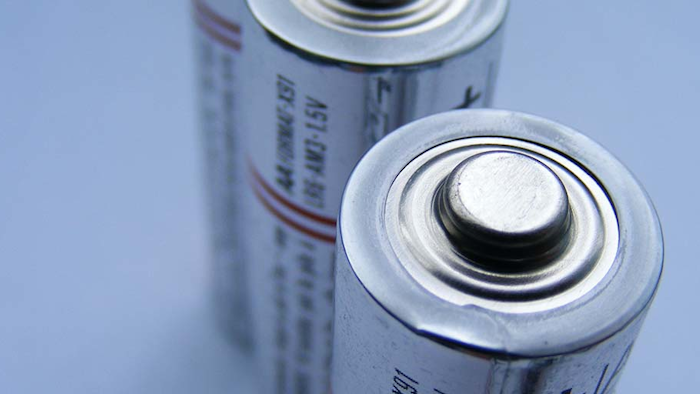 Mnet 195176 Batteries Creative Commons 0