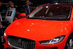 Mnet 195770 Tesla Electric Rivals Jaguar I Pace Ap