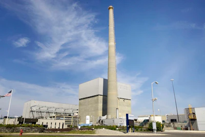 This 2010 file photo shows Exelon Corp.'s Oyster Creek Generating Station, a nuclear power plant in Lacey Township, N.J. America’s oldest nuclear power plant is shutting down Monday, Sept. 17, 2018. Image credit: Peter Ackerman/The Asbury Park Press via AP, File