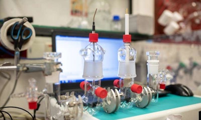The biofuel cell tests were carried out in this electrochemical cell. (Ruhr-Universitaet-Bochum)