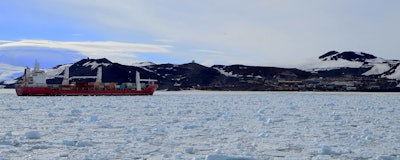 Mnet 198911 Arctic Military Sealift Command