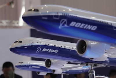 Mnet 201179 Ap Boeing