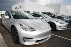 Mnet 202052 Ap Tesla Sales