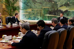 U.S. Trade Representative Robert Lighthizer, second from left, speaks with Chinese President Xi Jinping, next to U.S. Treasury Secretary Steven Mnuchin, left, during a meeting at the Great Hall of the People in Beijing, Friday, Feb. 15, 2019. Image credit: AP Photo/Andy Wong, Pool