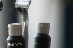 Mnet 211661 Harrys Schick Hero Image