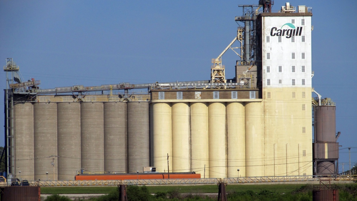 Cargill Aims to Cut Carbon Emissions 30% by 2030 ...