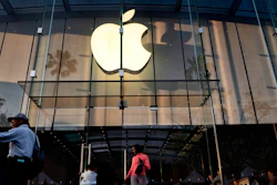 Apple Santa Monica Ap