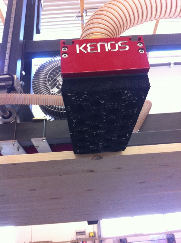 Kenos designs and manufactures gripping systems.