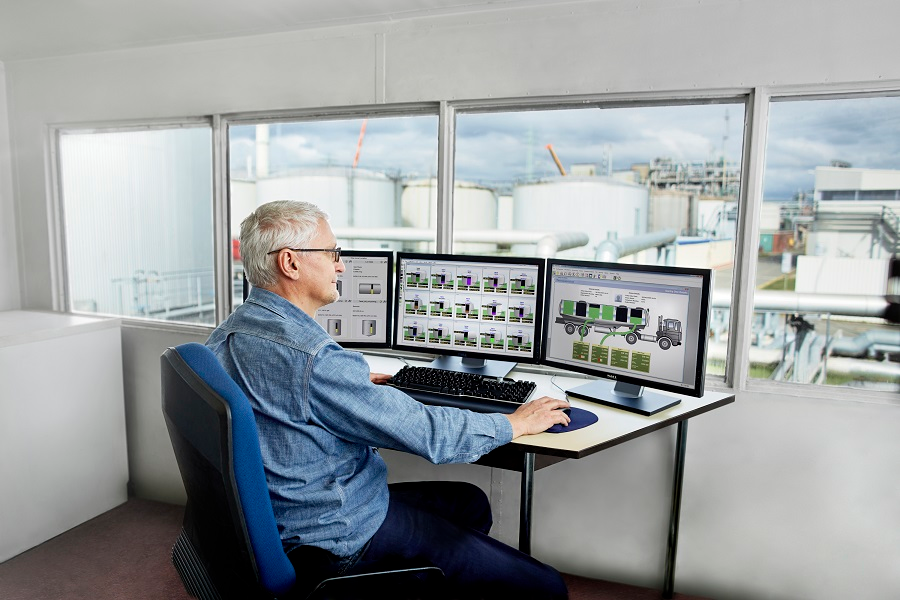 The Tank Gauging Platform from Endress+Hauser is a monitoring and inventory control system for tank farms and terminals in the chemical, oil & gas, and refining industries.