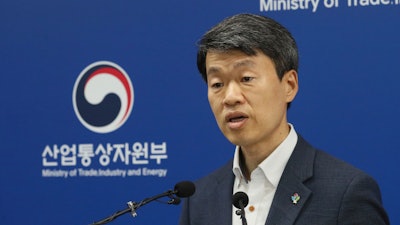Na Seung-sik, deputy minister of the Ministry of Trade, Industry and Energy's Office of Trade and Investment.