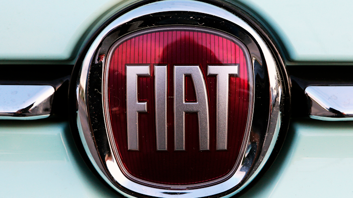 A Fiat logo.
