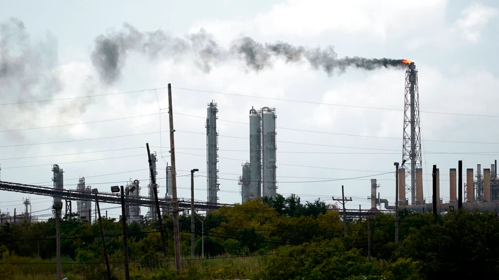 NYC Pension Funds to Divest $4 Billion from Fossil Fuels - Vimarsana News