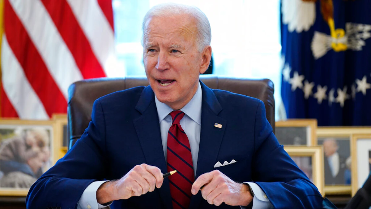 Minimum Wage Hike Commitment Faces Uncertainty With Biden - Vimarsana News