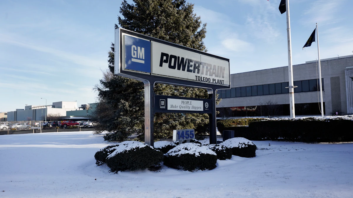 EVs Leave Autoworkers Facing Uncertain Futures - Vimarsana News