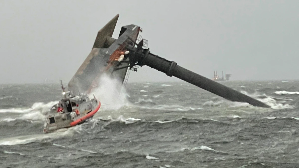 12 Missing, 1 Dead from Capsized Ship off Louisiana - Vimarsana News