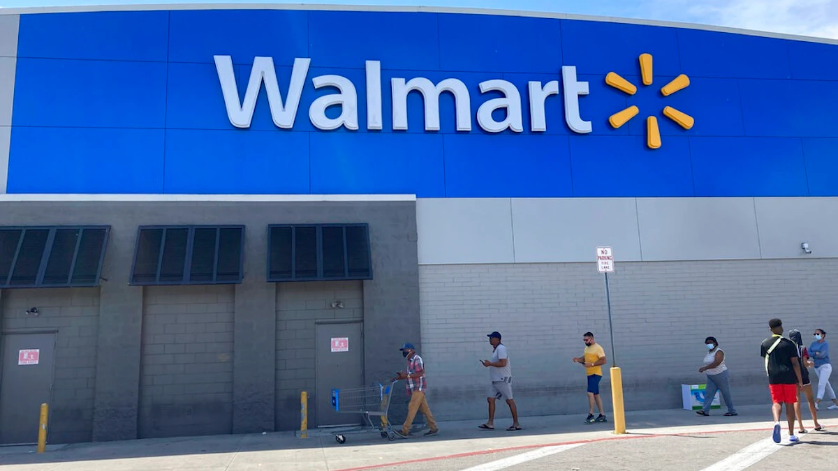 To Retain Workers, Walmart Gives Them Full Time Jobs - Vimarsana News