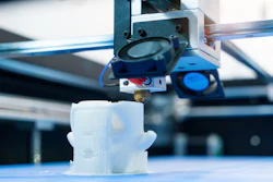 3 D Printing Machine 928908640 2125x1416 (1)
