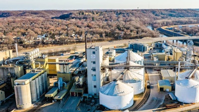 CHS' Mankato, MN soybean processing plant.