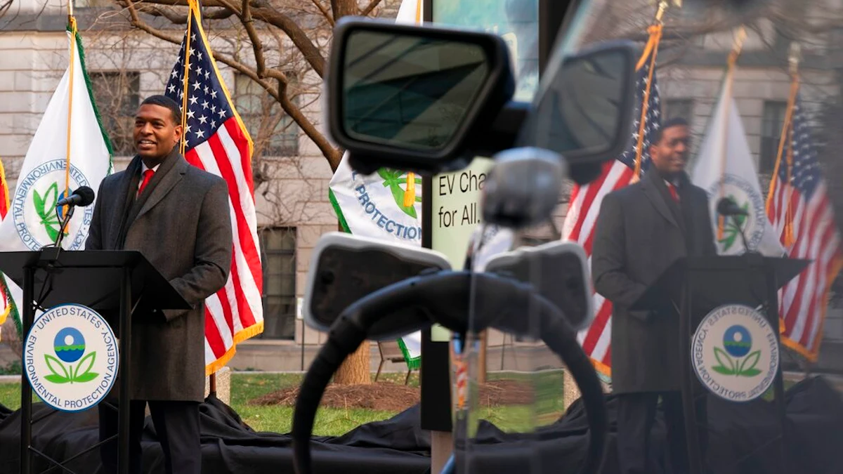 Biden boosts fuel-economy standards - Vimarsana News