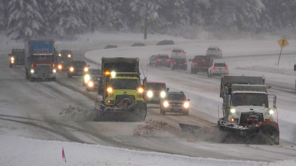 Cold Weather U.S. States Struggling to Hire Snowplow Drivers - Vimarsana News