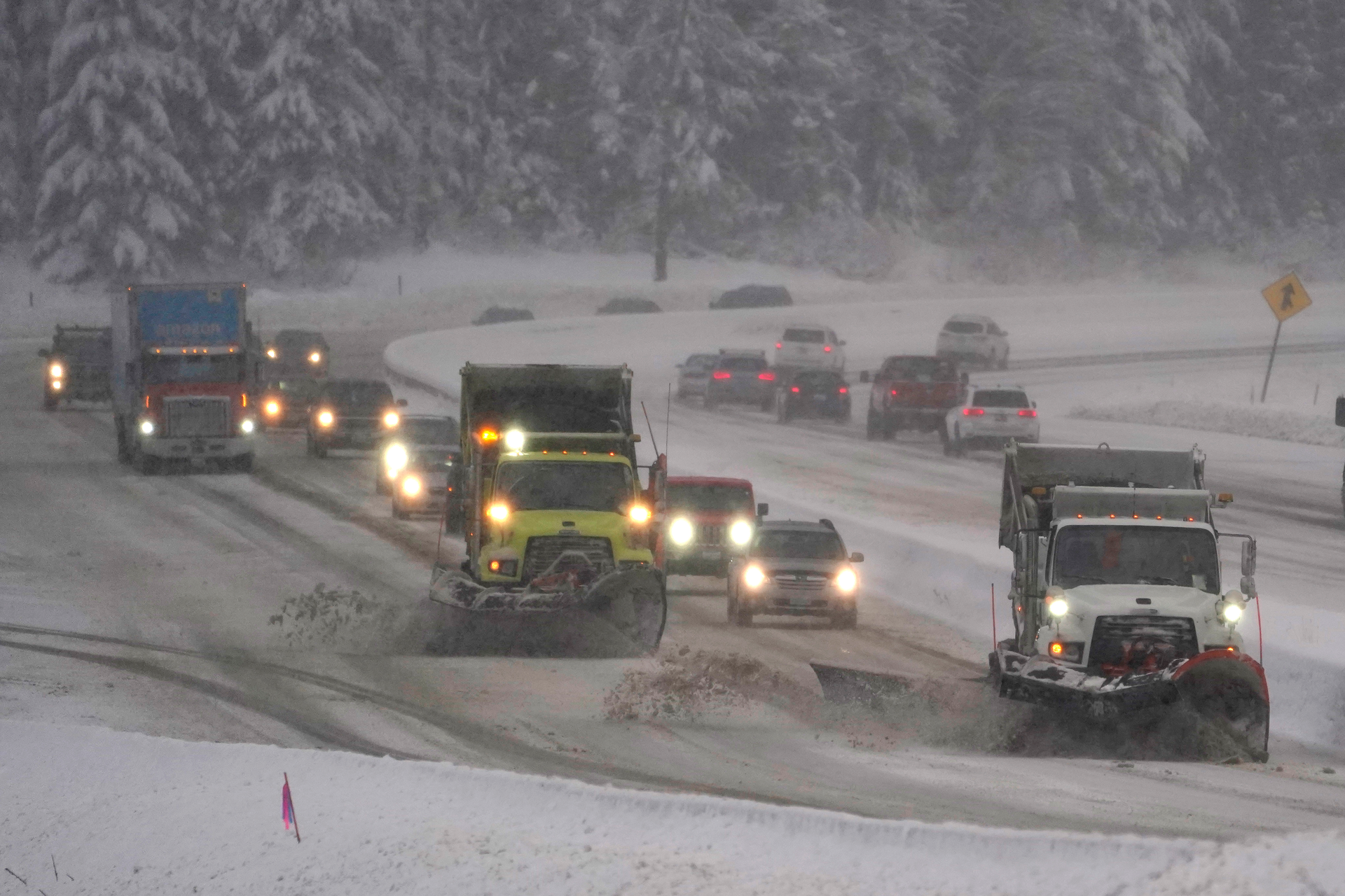More U.S. drivers could find themselves stuck on snowy highways or have their travel delayed this winter due to a shortage of snowplow drivers as some states are having trouble finding enough people willing to take the jobs.