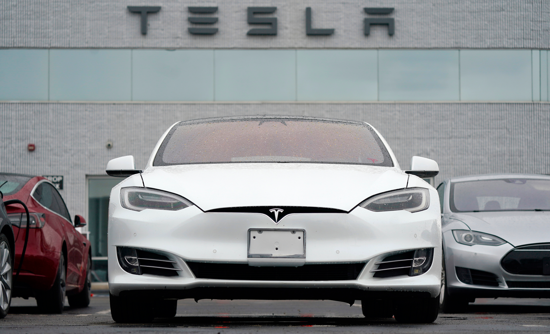 Tesla is recalling more than 817,000 vehicles in the U.S. because the seat belt reminder chimes may not sound when the vehicles are started and the driver hasn’t buckled up.