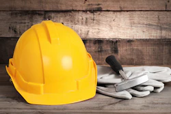 Hardhat And Old Leather Gloves 000022581563 Medium