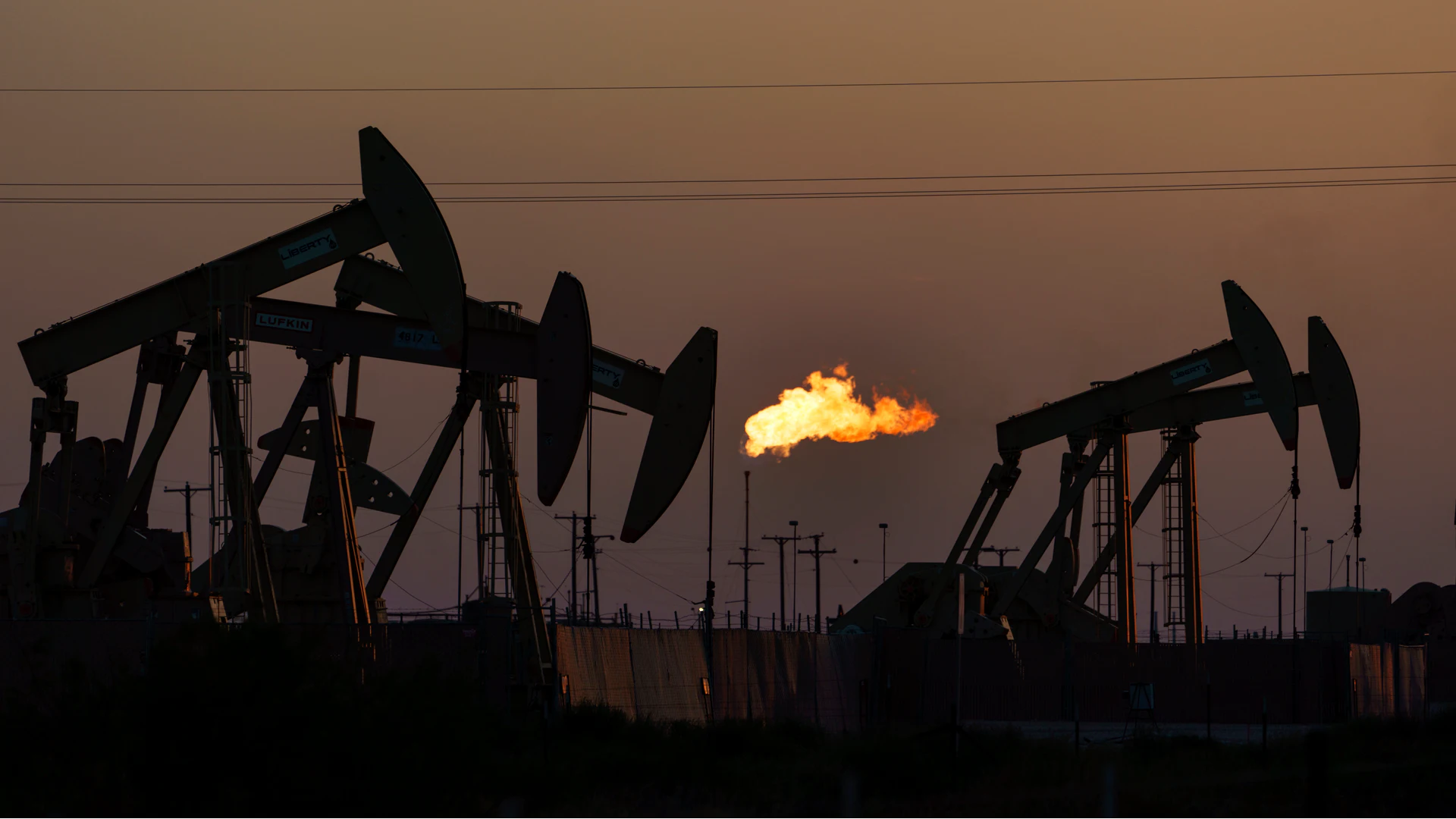 Massive Methane Leaks Speed Up Climate Change - Vimarsana News