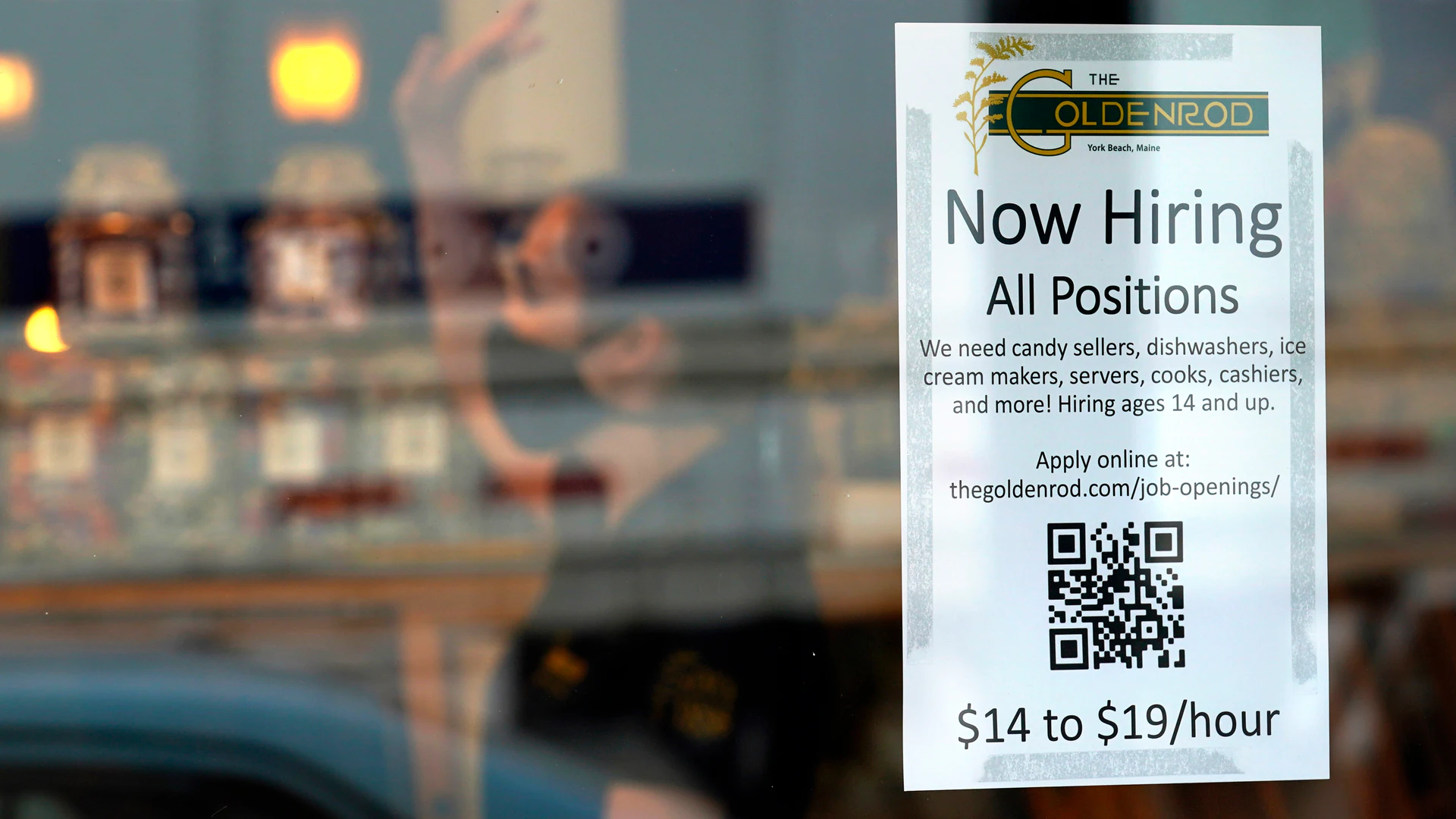 Hourly Workers Still Have Leverage as Hiring Booms - Vimarsana News