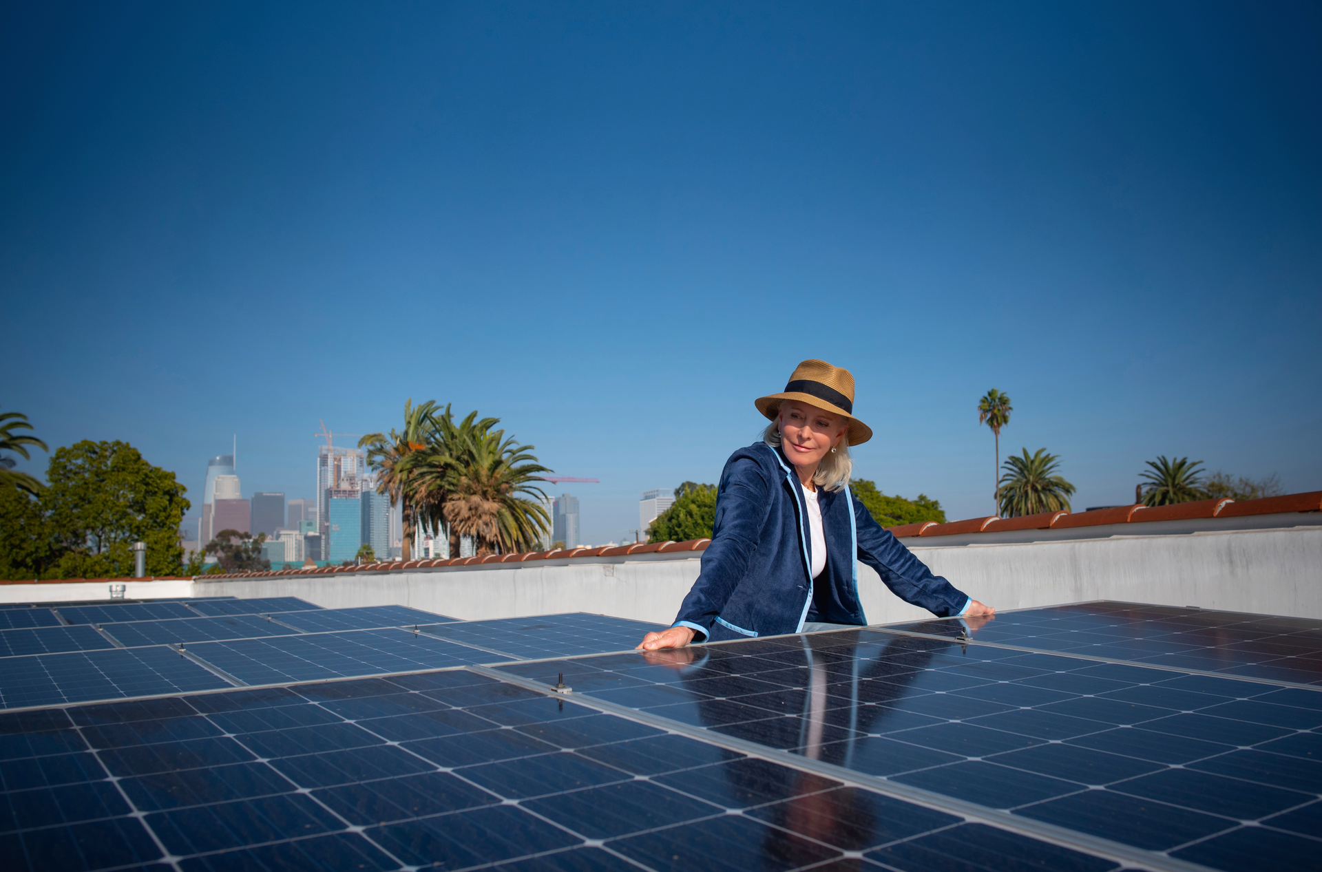 Wendy Schmidt Gives Big to Protect Oceans, Planet's Future - Vimarsana News