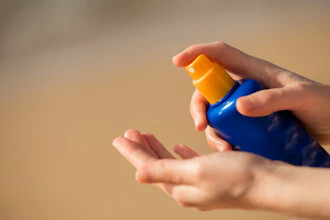 Sunblock Spray I Stock 508464970