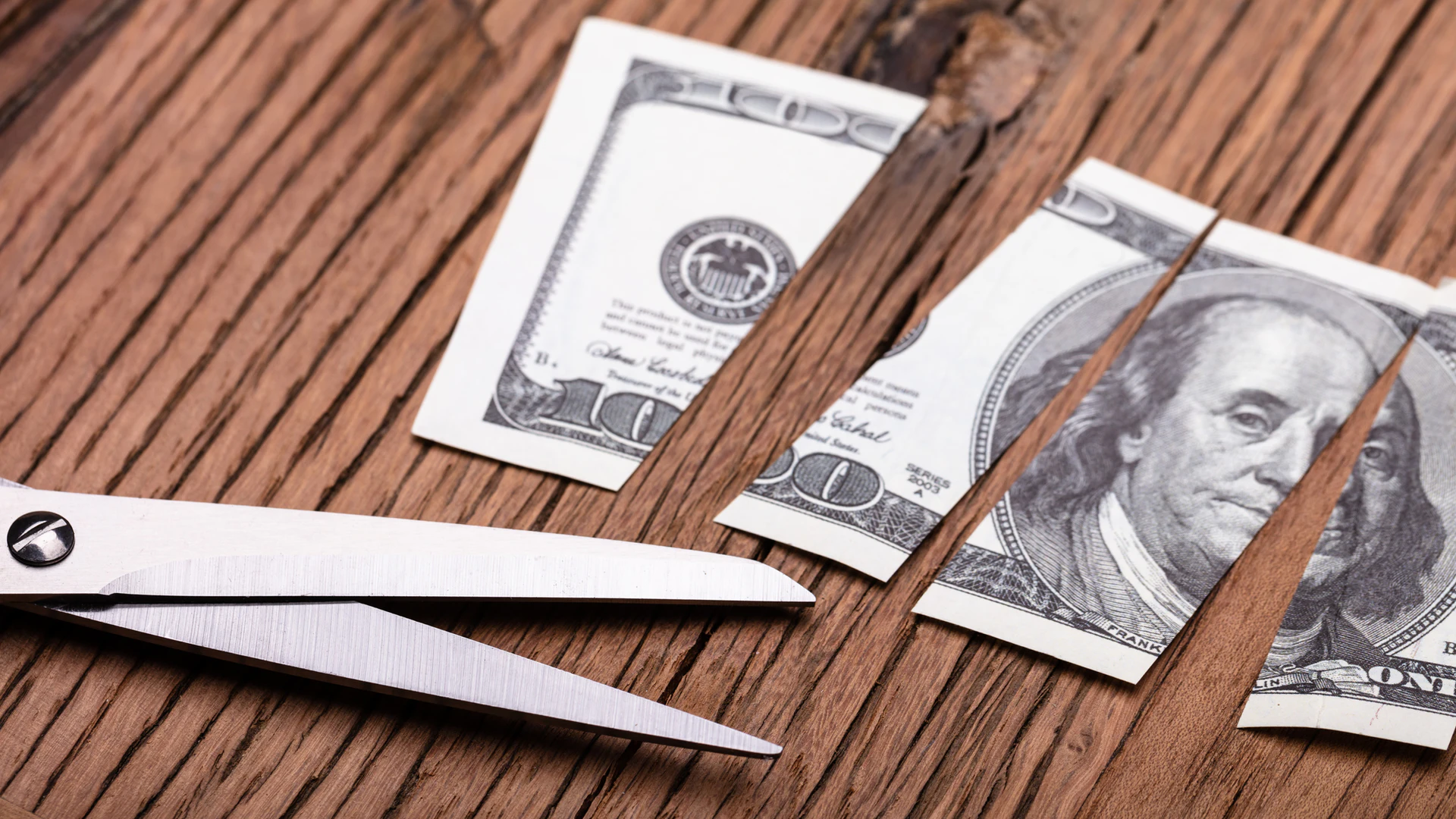 CEO Who Cut Pay to Give Workers More Has Resigned - Vimarsana News
