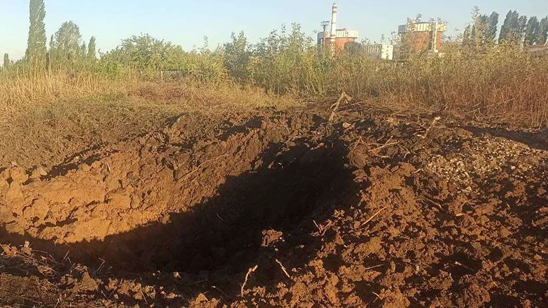 Ukraine Warns of 'Nuclear Terrorism' After Strike Near Plant - Vimarsana News