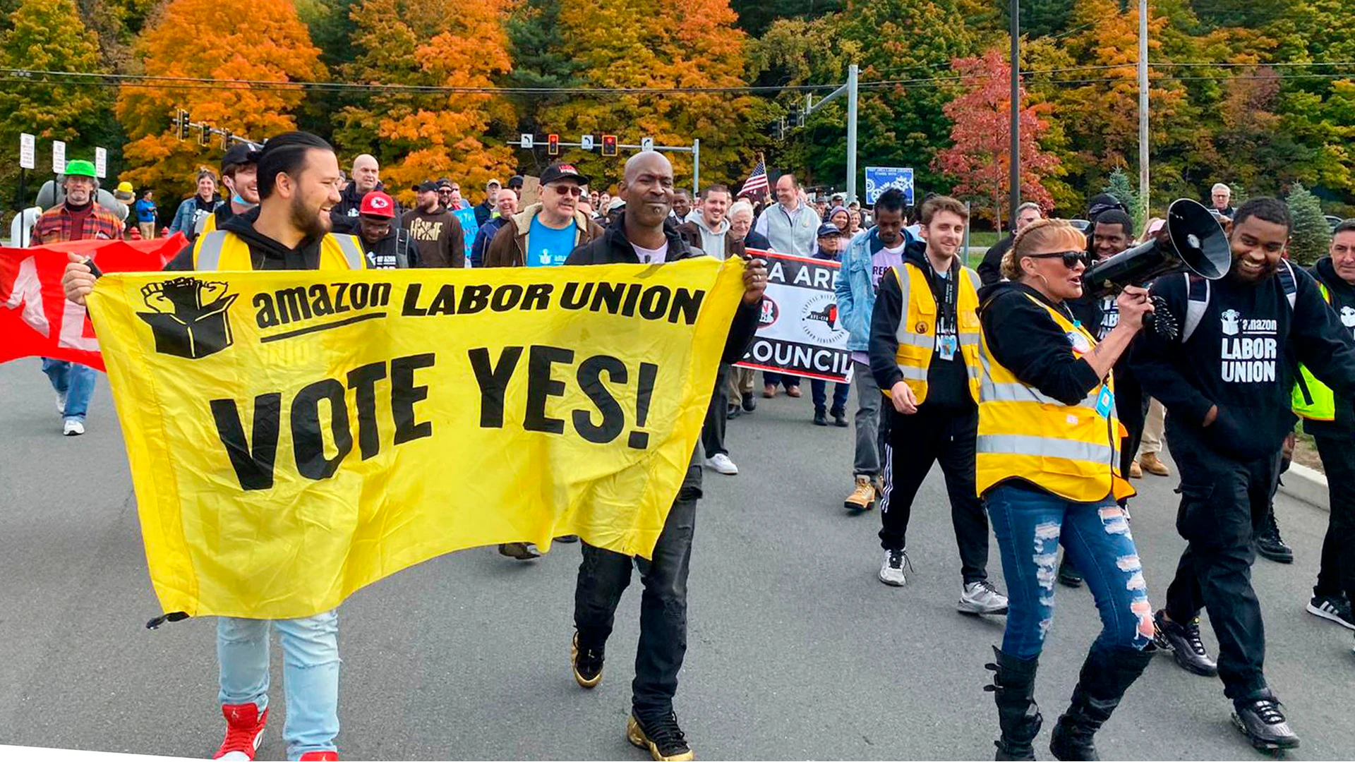 Amazon Faces Off with Union in Fight for Second Warehouse - Vimarsana News