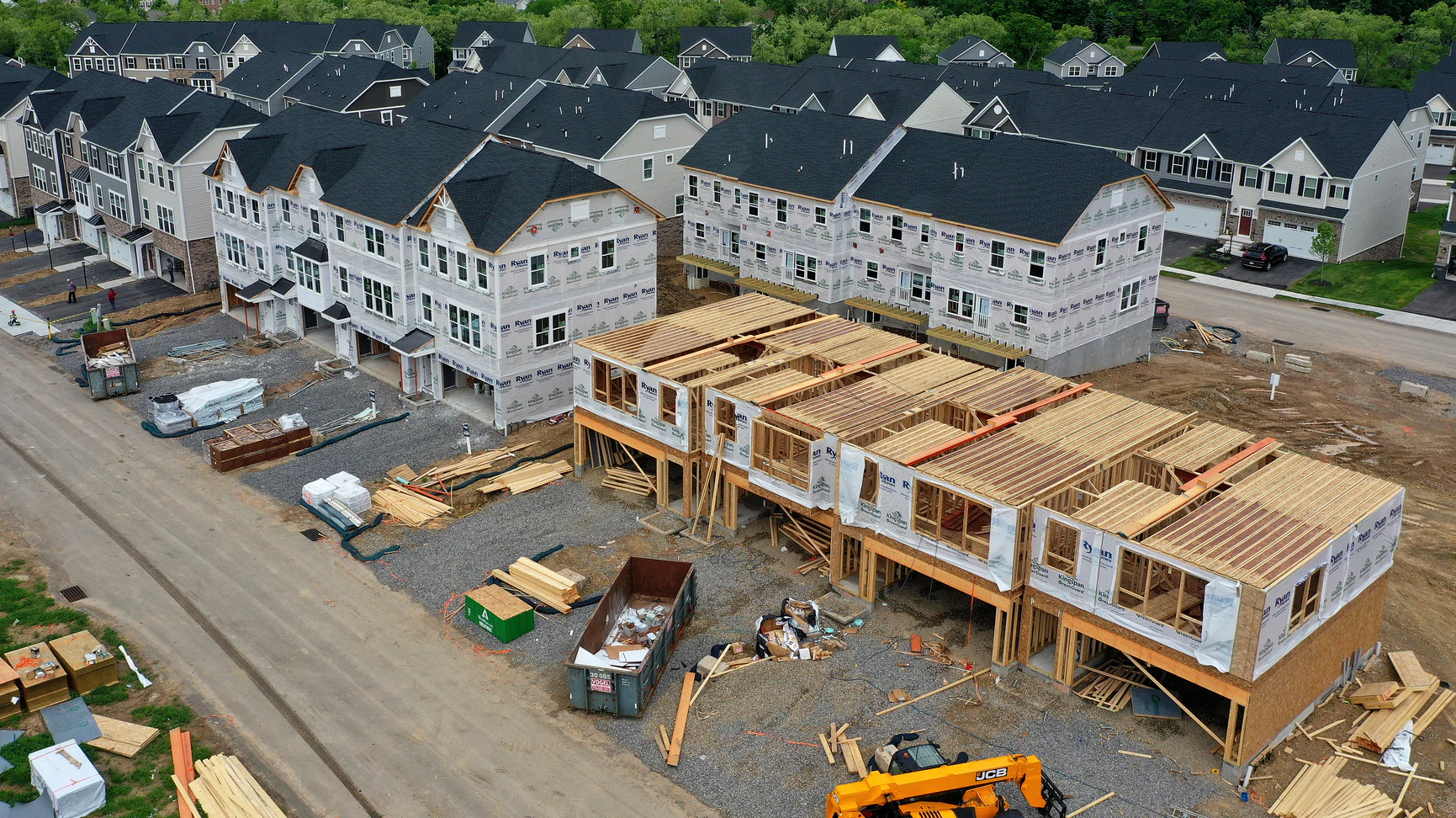 Fewer Homes Being Built as Builders Pull Back - Vimarsana News