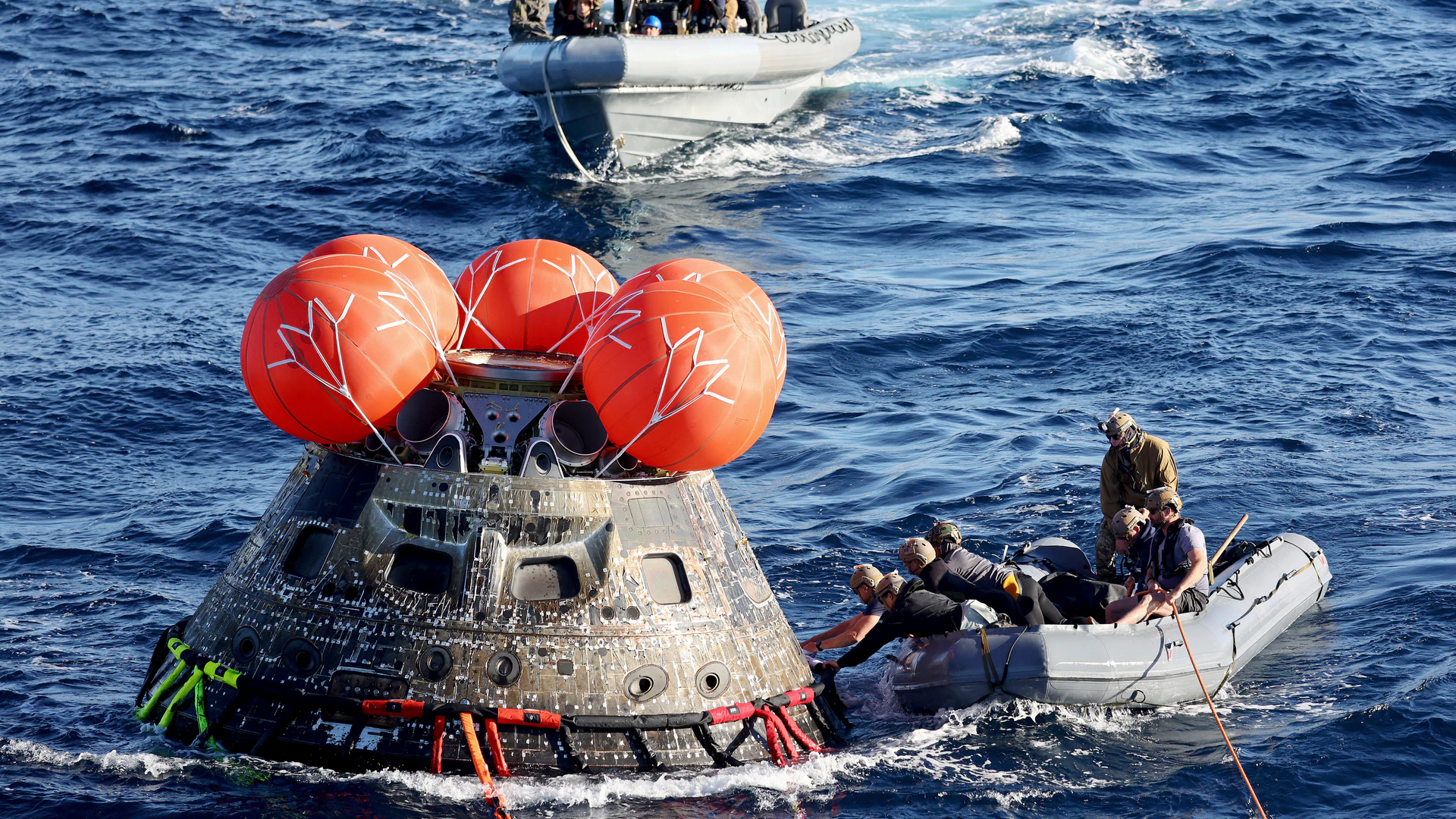 NASA Orion Capsule Safely Blazes Back from Moon, Aces Test - Vimarsana News