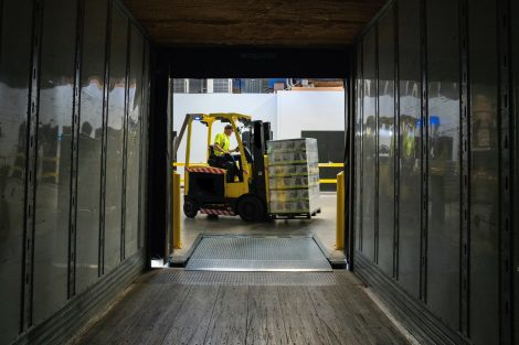 Hyundai Material Handling and OneCharge Announce Strategic Partnership - Vimarsana News