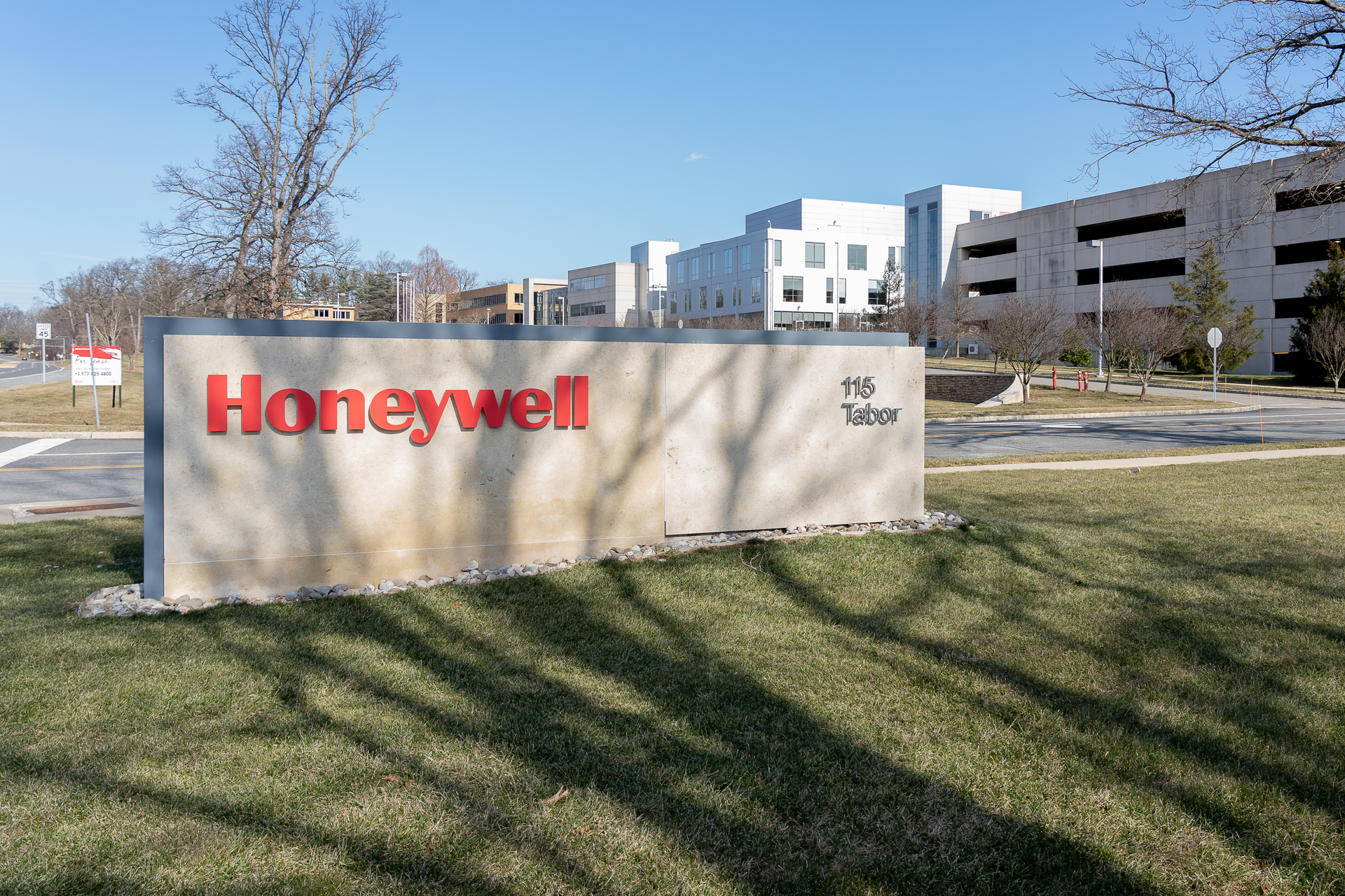 Honeywell Subsidiary to Pay $160M to Resolve Bribery Investigations - Vimarsana News