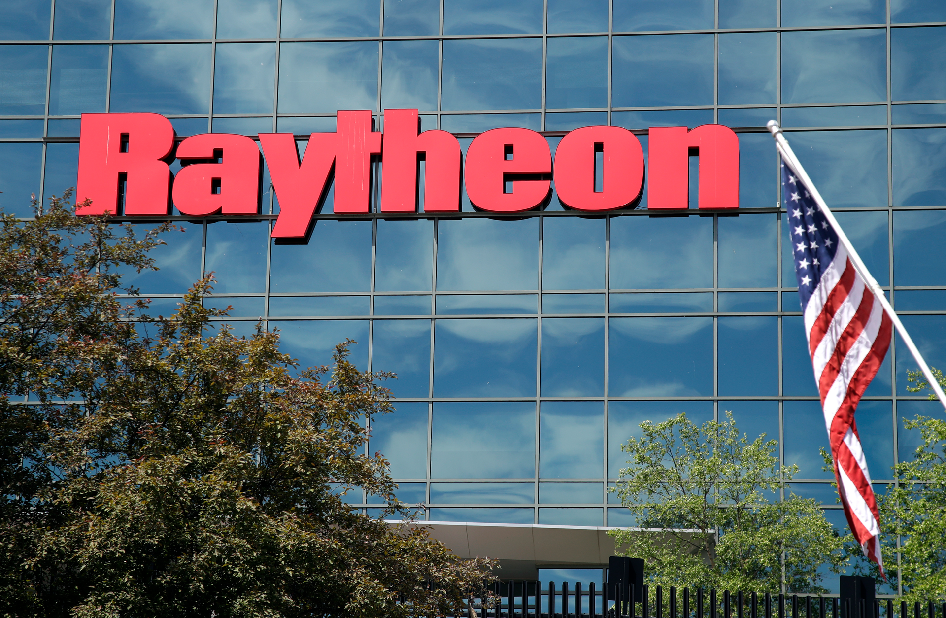 China Reaffirms Lockheed, Raytheon Sanctions - Vimarsana News