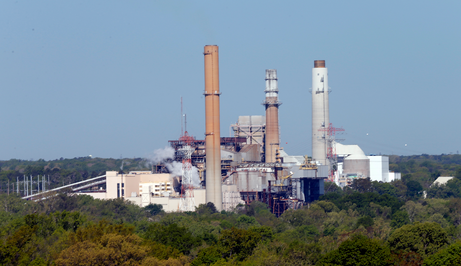 EPA Tightens Mercury Emissions Limits at Coal Power Plants - Vimarsana News