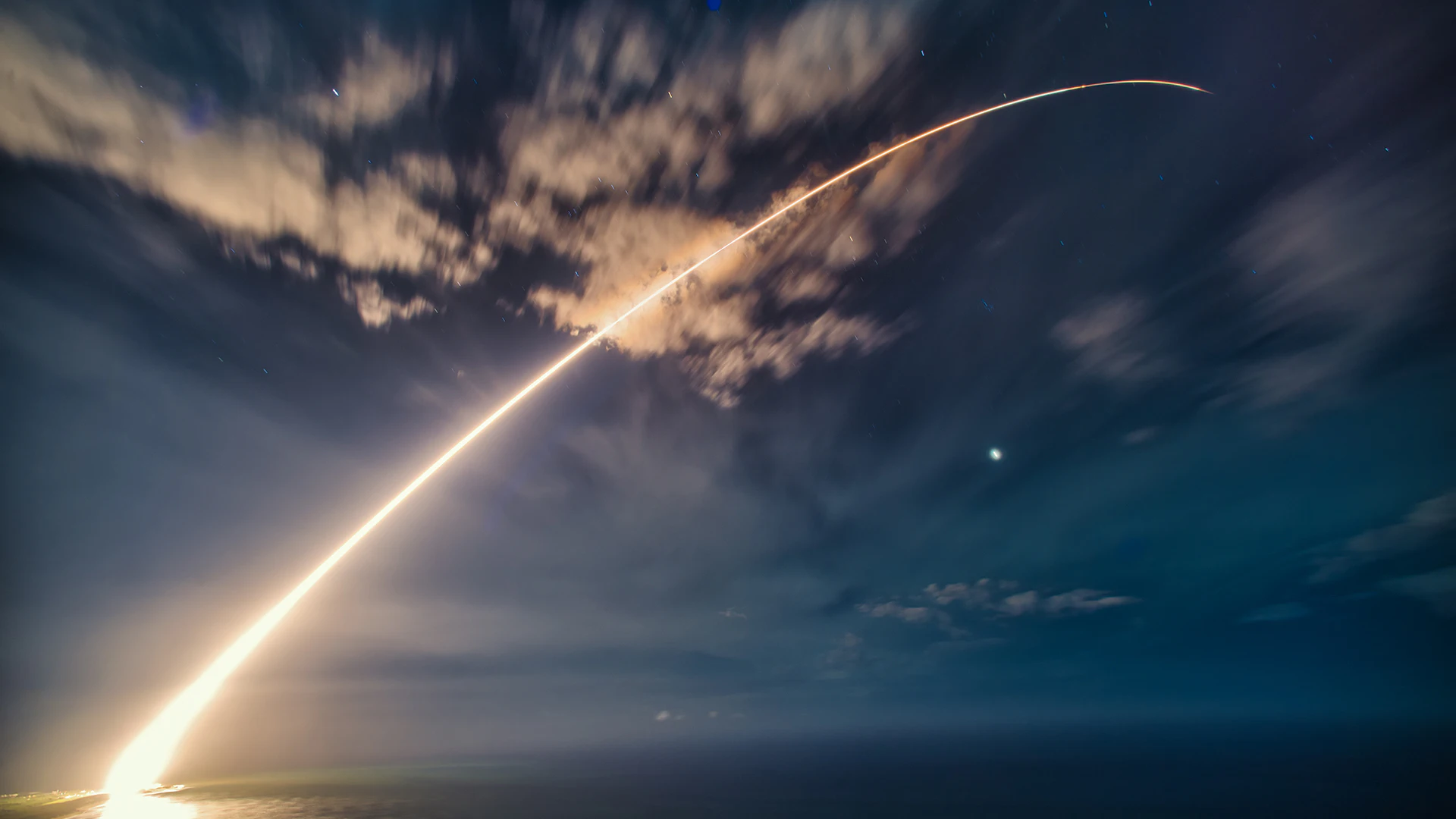 Lockheed Martin Weapon System Intercepts Ballistic Missile - Vimarsana News